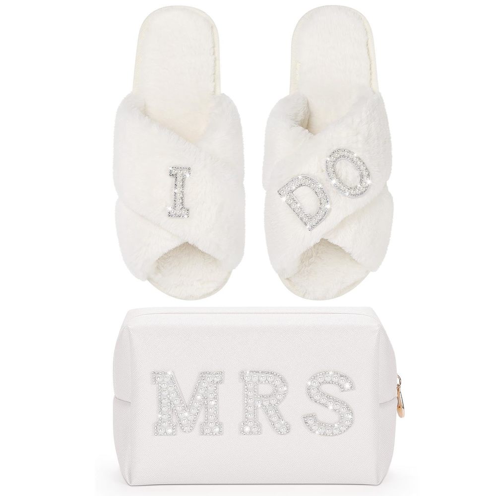 Bridal Shower Gifts Set, Mrs Cosmetic Bag With I Do Women Slippers, Small😛